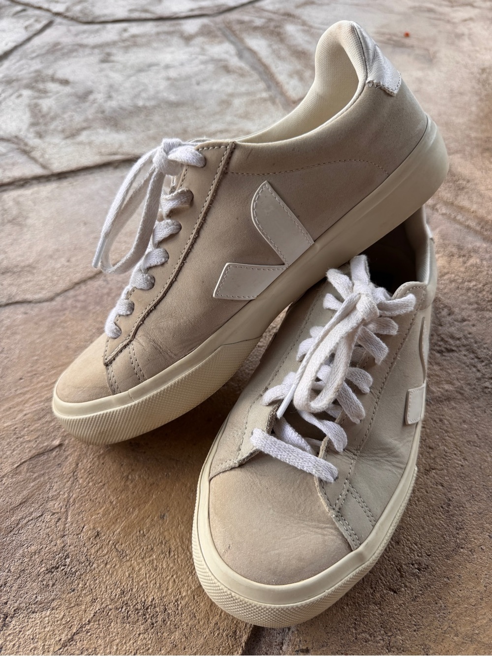 VEJA Campo Suede Sneakers Beige White Women’s Size 9 EU 40